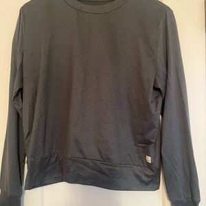 Vuori Heather Gray Long Sleeve Top